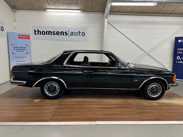 Mercedes 230 CE 2,3 aut.