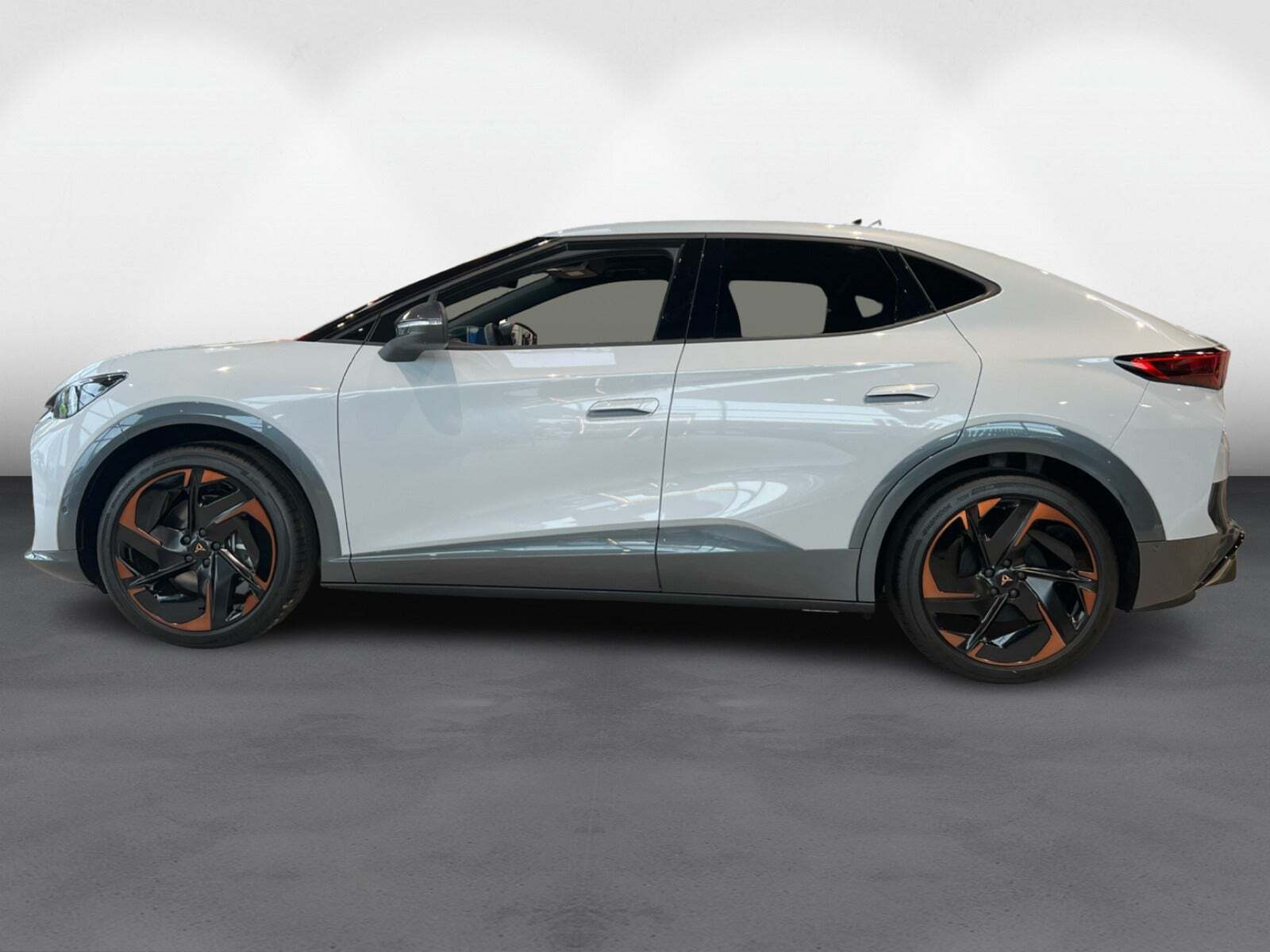 Cupra Tavascan 77 Adrenaline