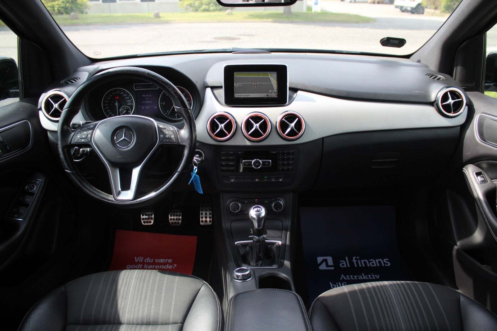 Mercedes B180
