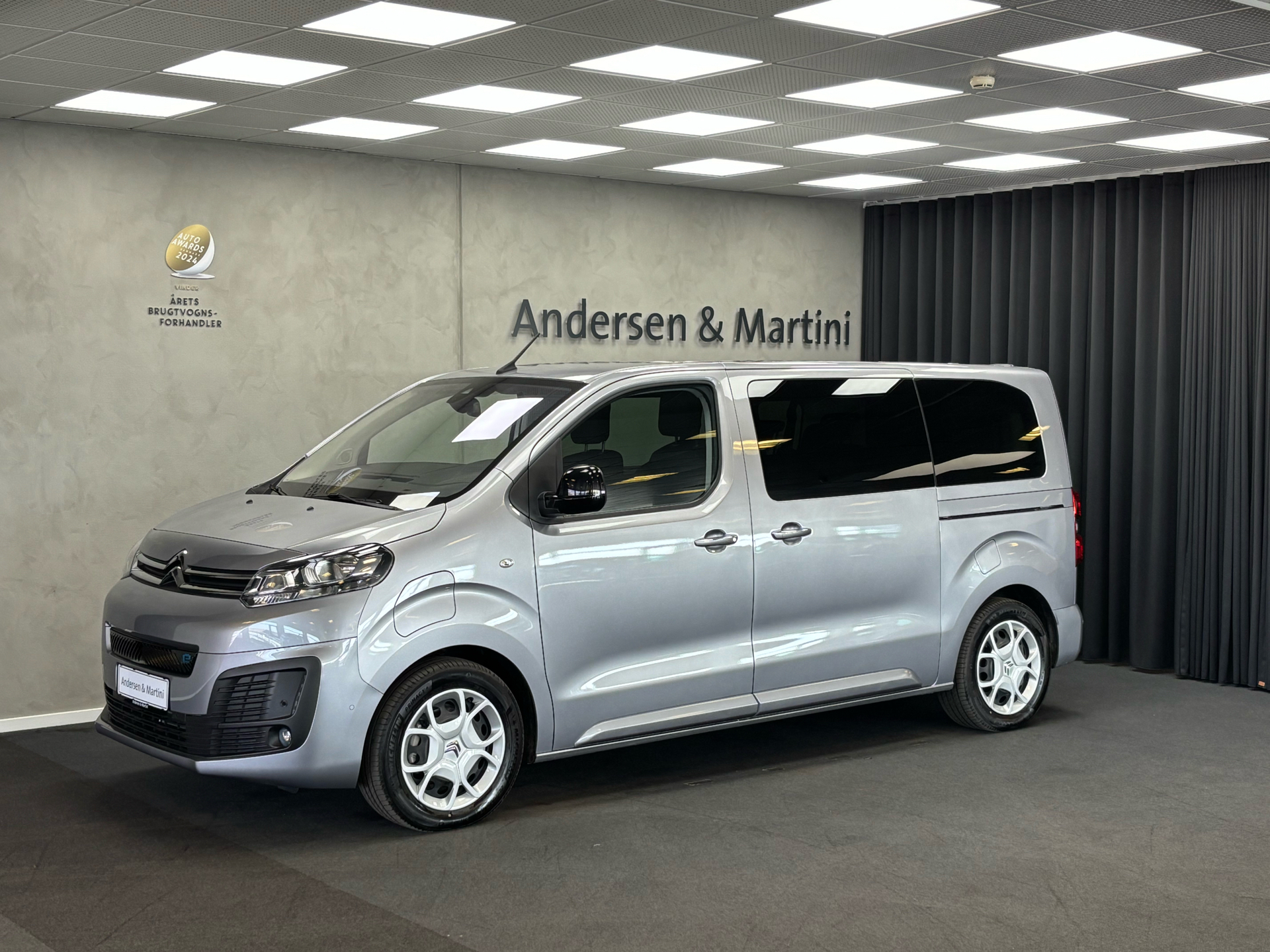 Sølv Citroën ë-SpaceTourer fra 2023