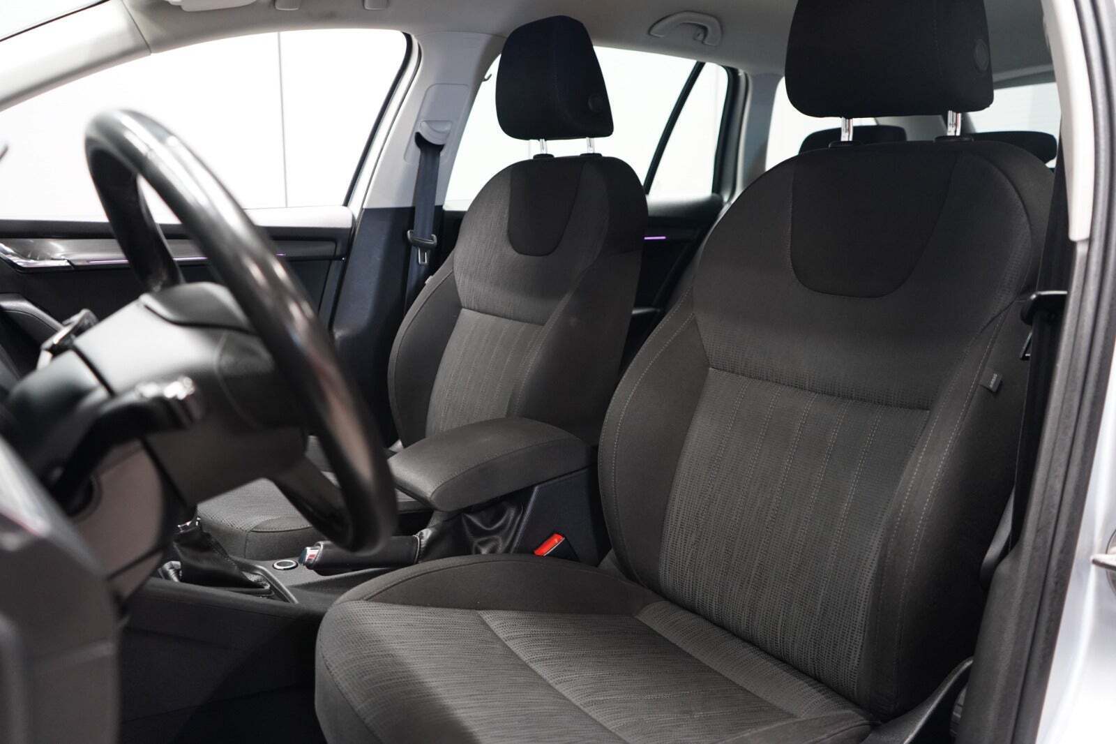 Skoda Octavia 2,0 TDi 150 Ambition Combi DSG