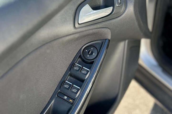 Sølv Ford Focus fra 2017