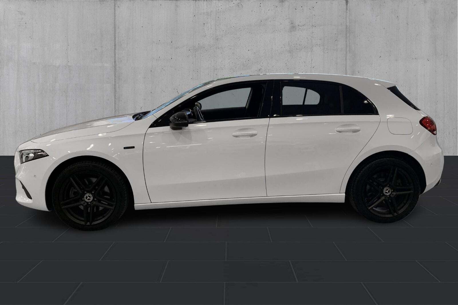 Mercedes A250 e