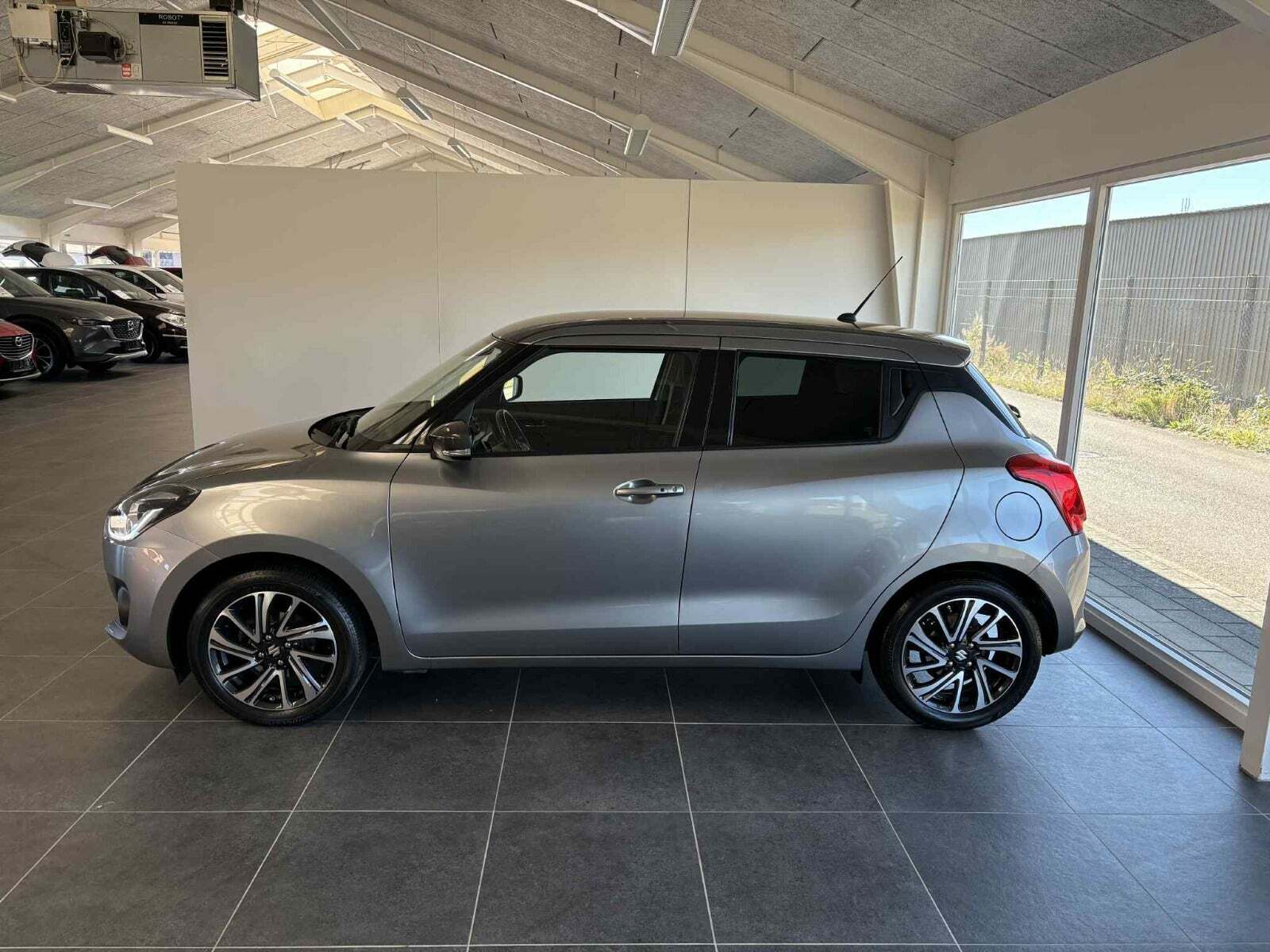 Suzuki Swift 1,2 mHybrid Exclusive