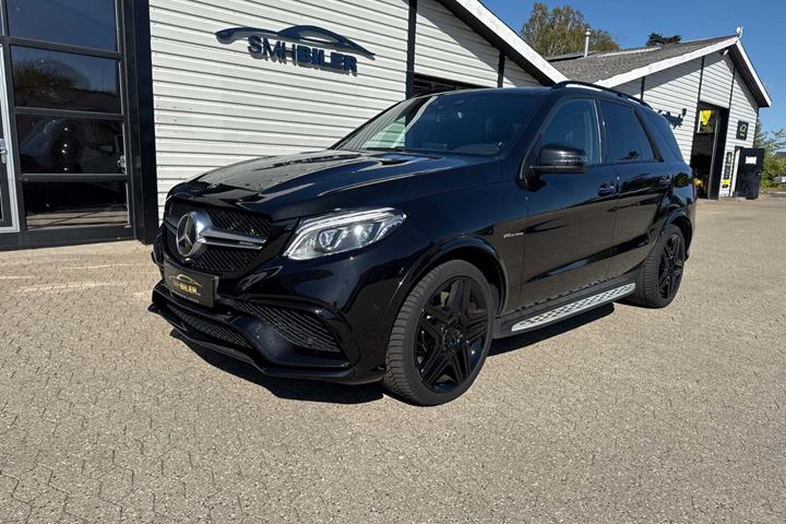 Sort Mercedes GLE63 fra 2018