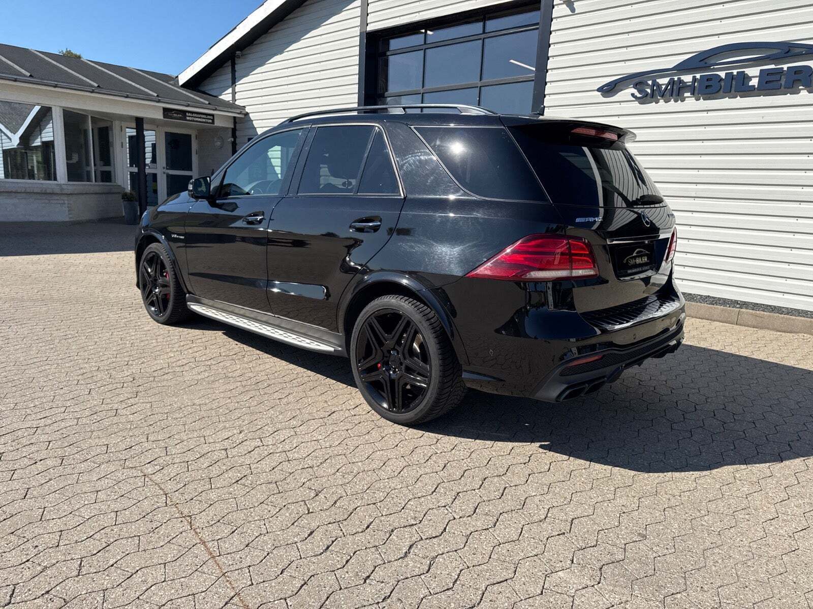 Sort Mercedes GLE63 fra 2018