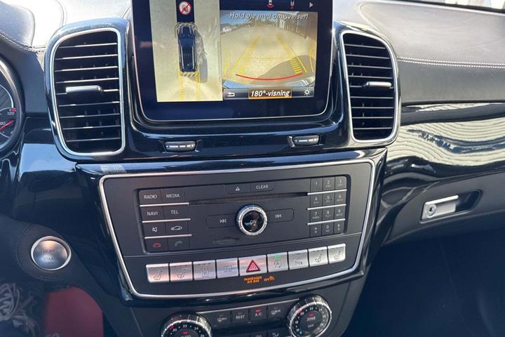 Sort Mercedes GLE63 fra 2018