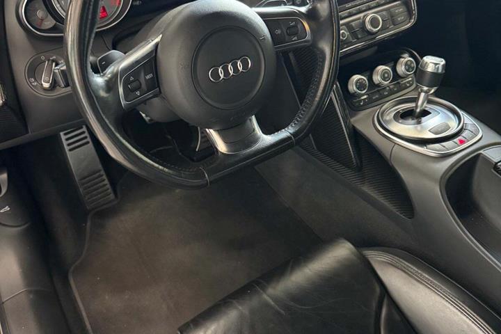 undefined Audi R8 fra 2008