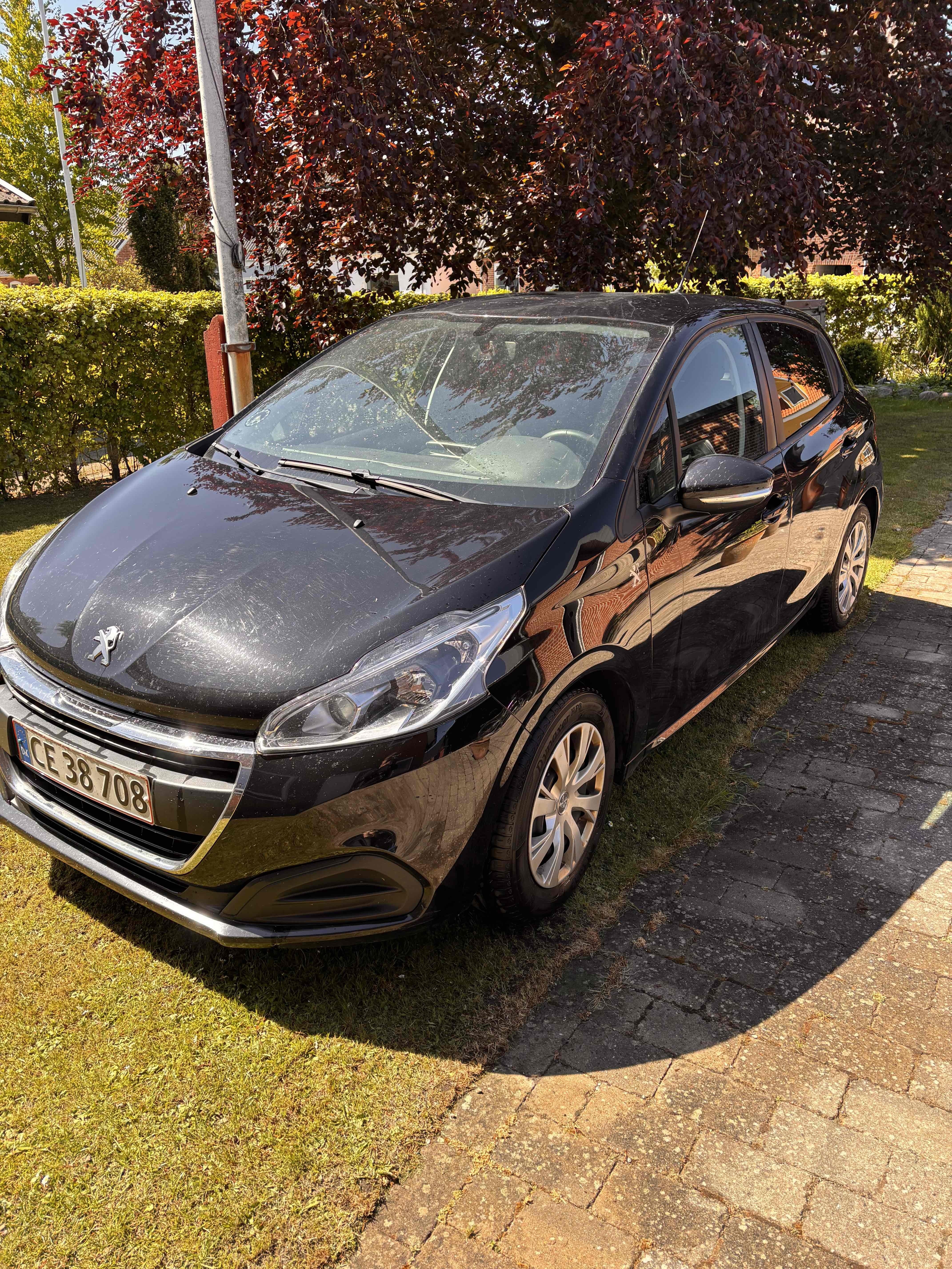 Peugeot 208 1,5 BlueHDi 100 5D