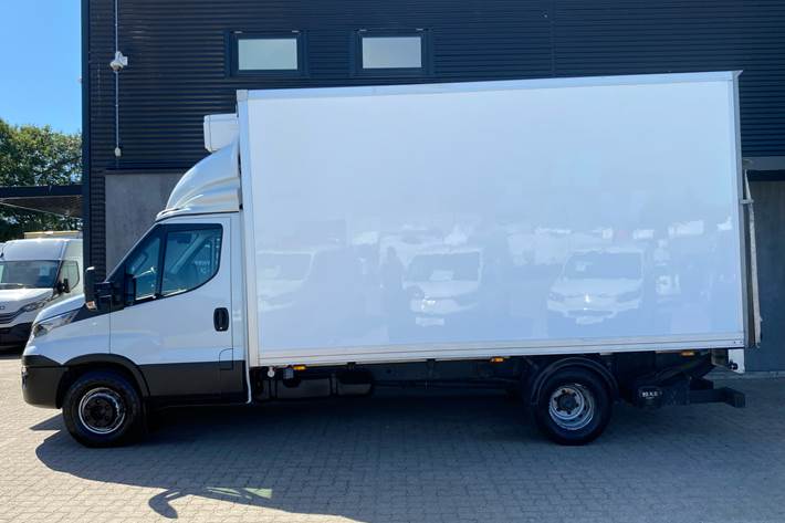 Hvid Iveco Daily fra 2018