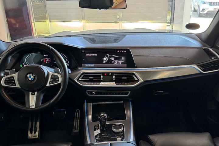 undefined BMW X5 fra 2020