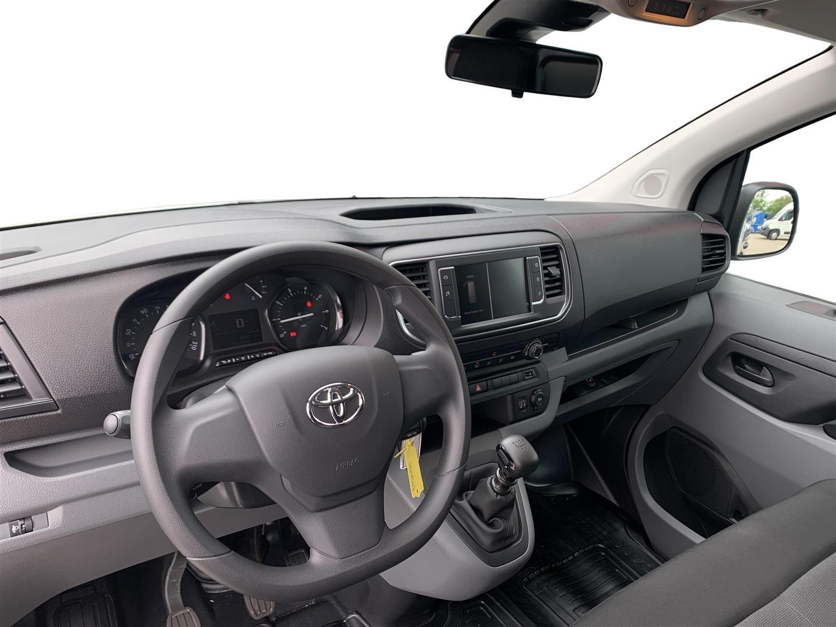 Toyota ProAce 2,0 Long D Comfort 144HK Van 6g