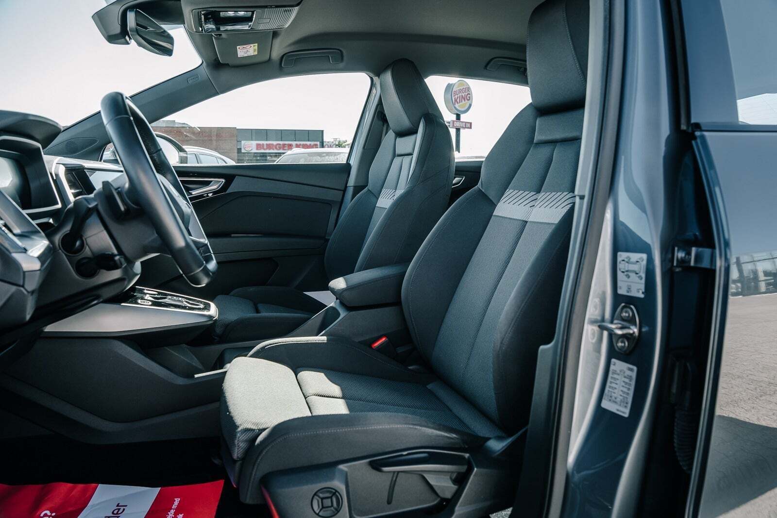 Audi Q4 e-tron 40 S-line