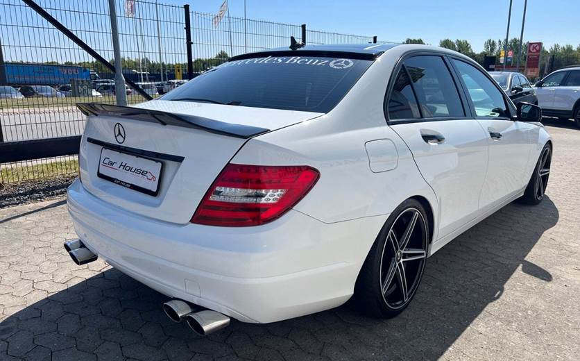 Mercedes C220