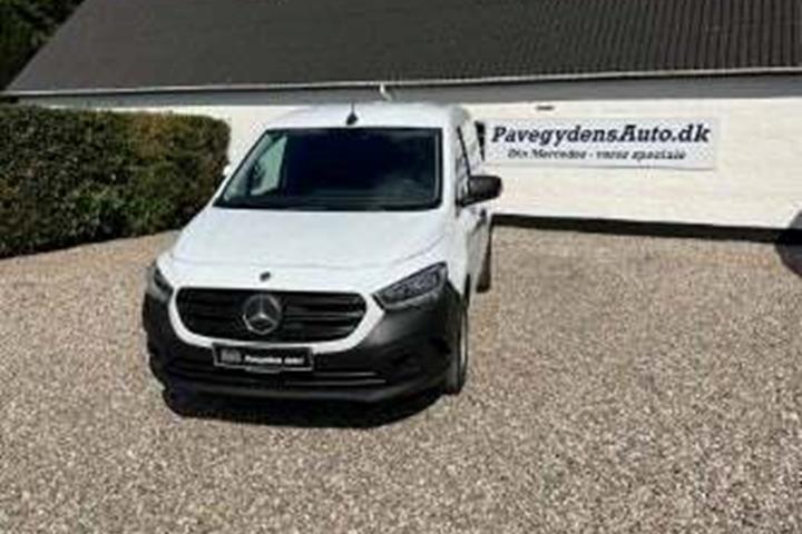 undefined Mercedes eCitan fra 2024 set udefra