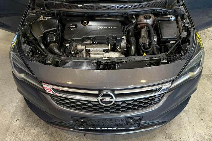 undefined Opel Astra fra 2016
