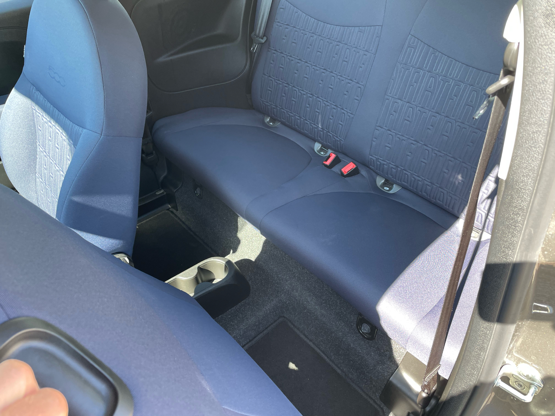 Fiat 500 1,0 Mild hybrid Cult 70HK 3d 6g