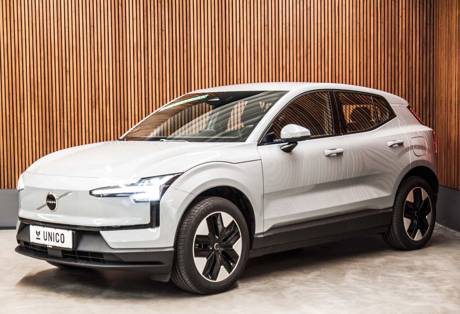 Volvo EX30 Extended Range Plus