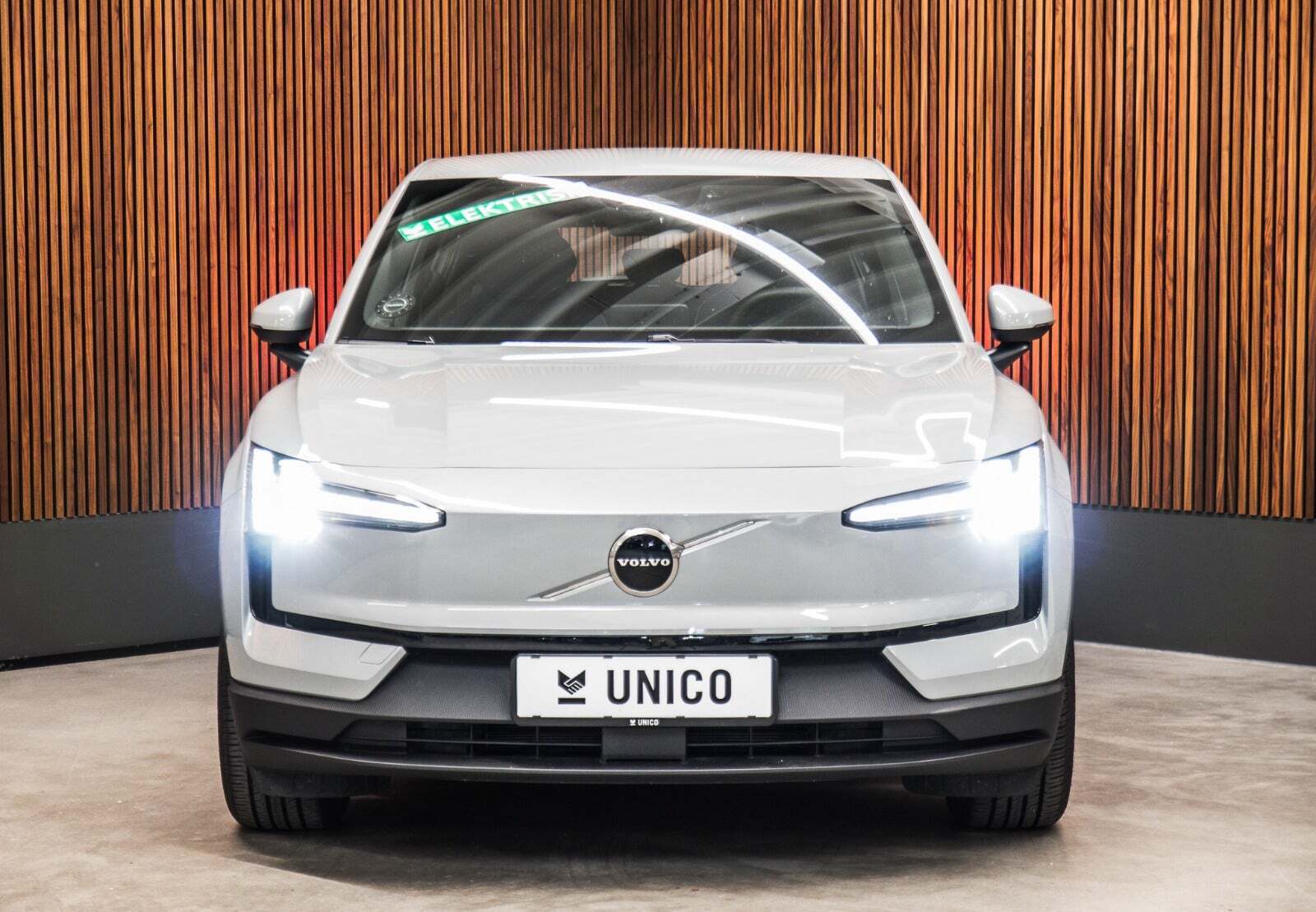 Volvo EX30 Extended Range Plus