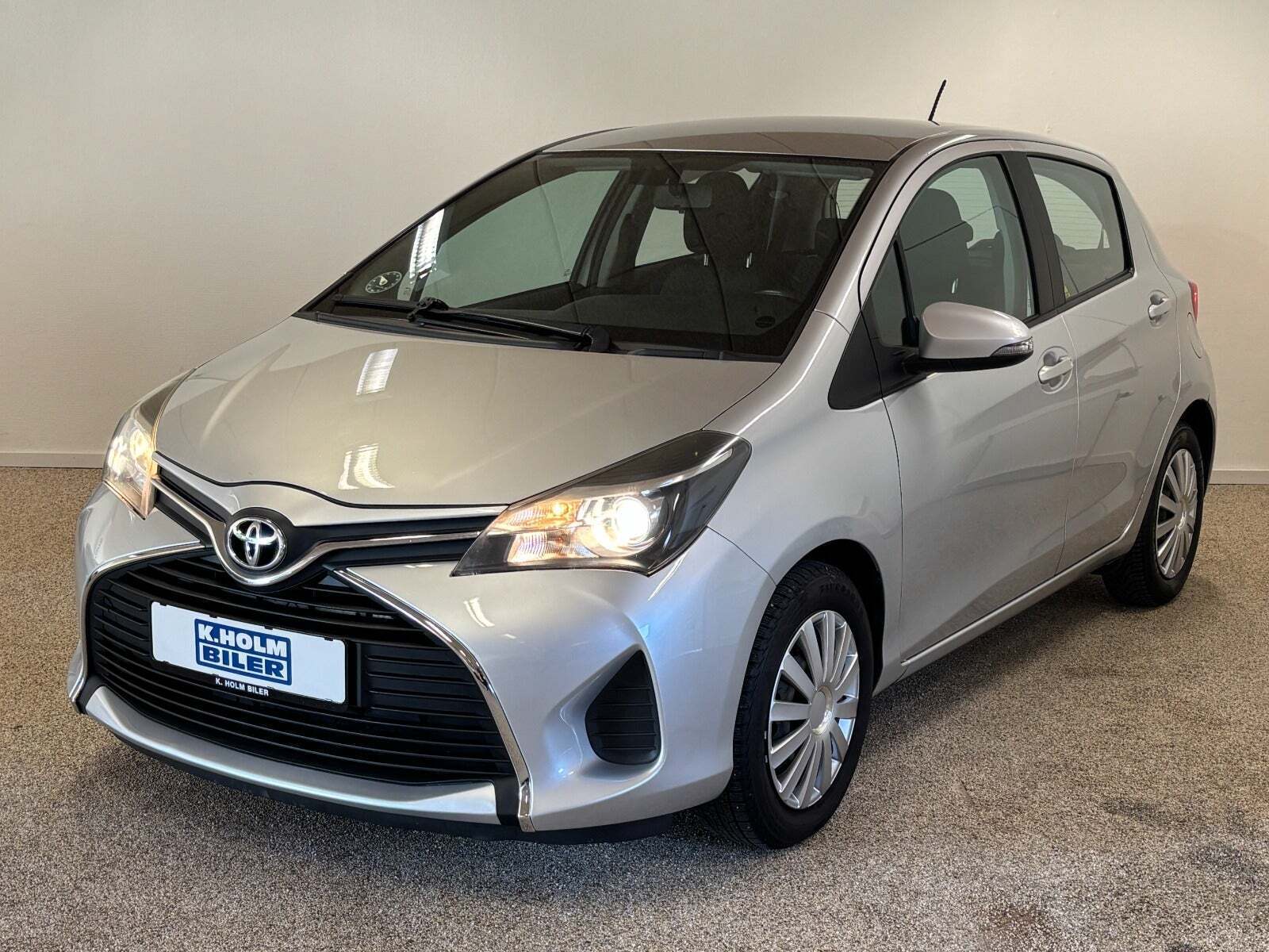 Toyota Yaris 1,0 VVT-i T2