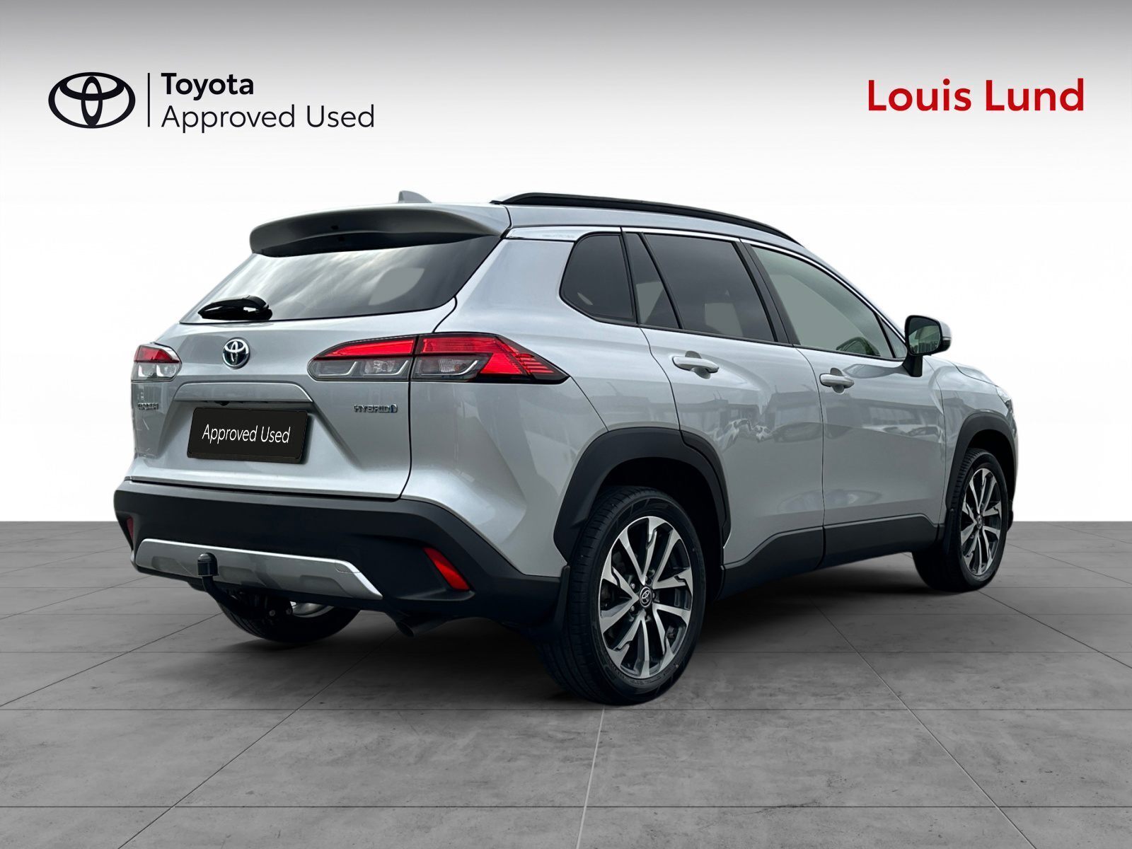 Sølv Toyota Corolla Cross fra 2022