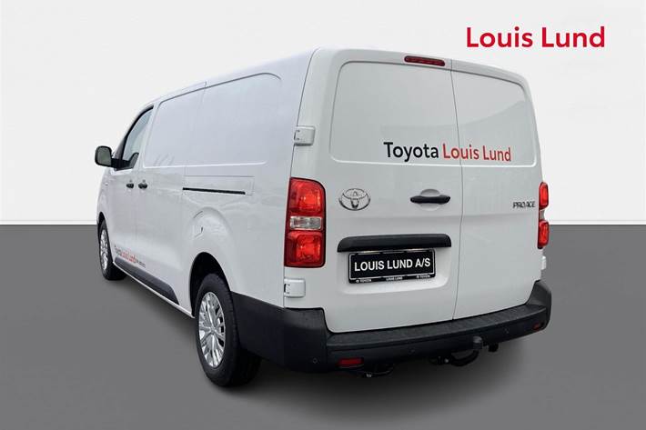 Hvid Toyota ProAce fra 2025