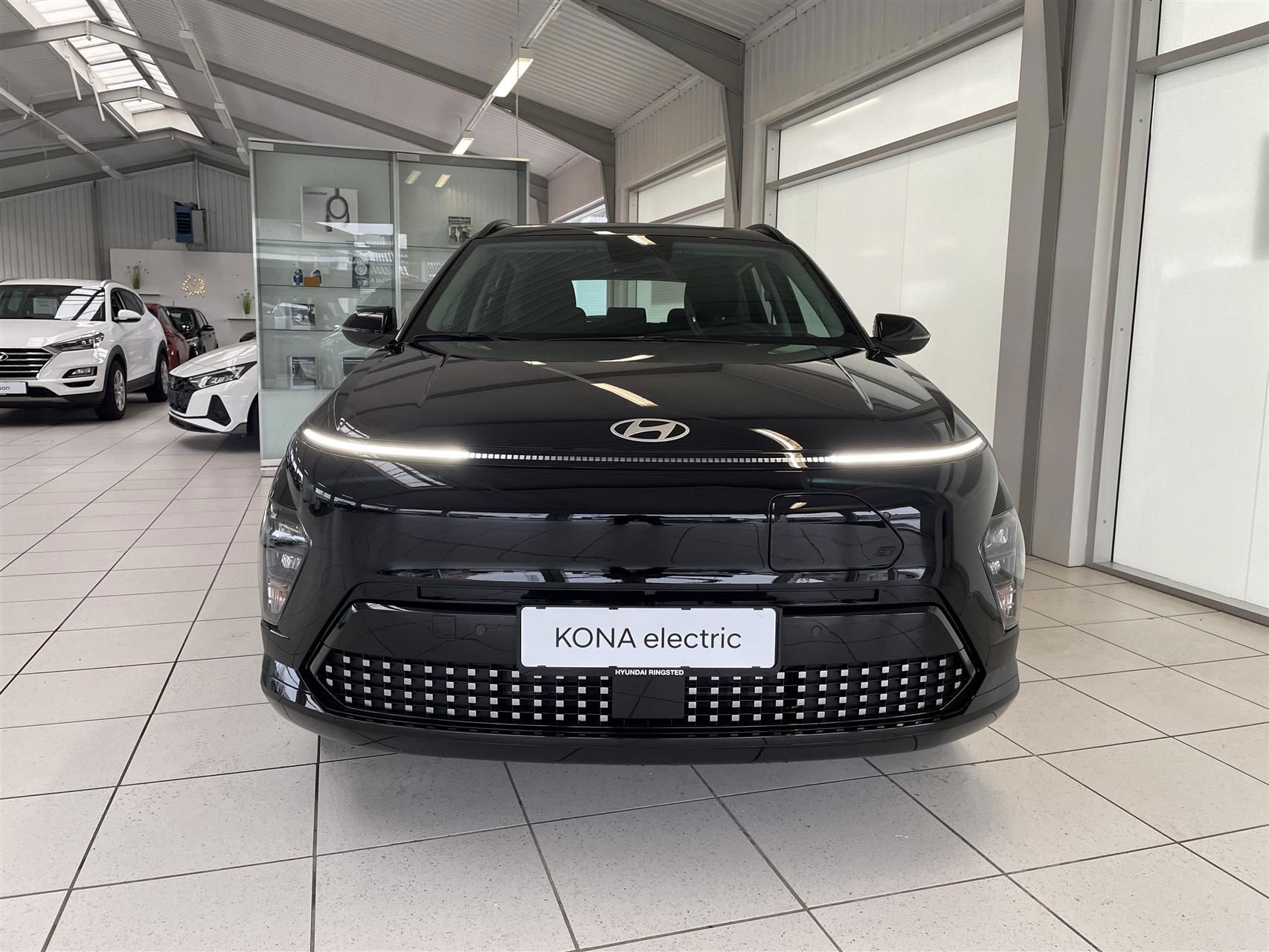 Hyundai Kona Electric 65,4 kWh Essential Long Range 217HK 5d Aut.