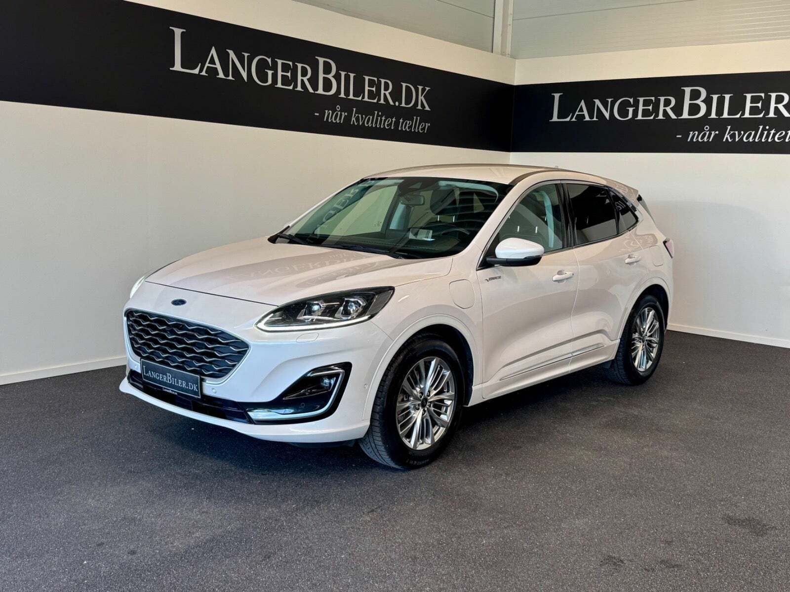 Ford Kuga 2,5 PHEV Vignale CVT