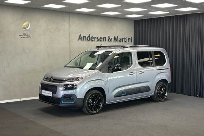 Grå Citroën ë-Berlingo fra 2023 set udefra