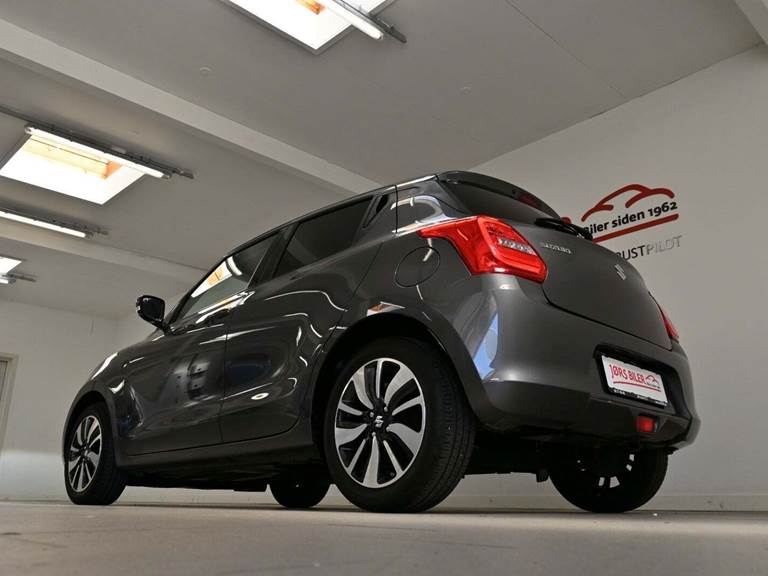 Suzuki Swift 1,2 Dualjet Exclusive CVT