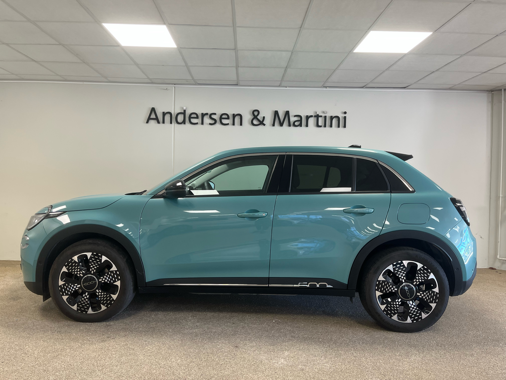 Fiat 600e EL La Prima 156HK 5d Aut.