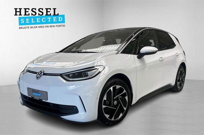 Hvid VW ID.3 fra 2025 set udefra