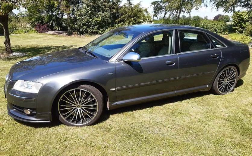 Audi S8 5,2 S8 V10