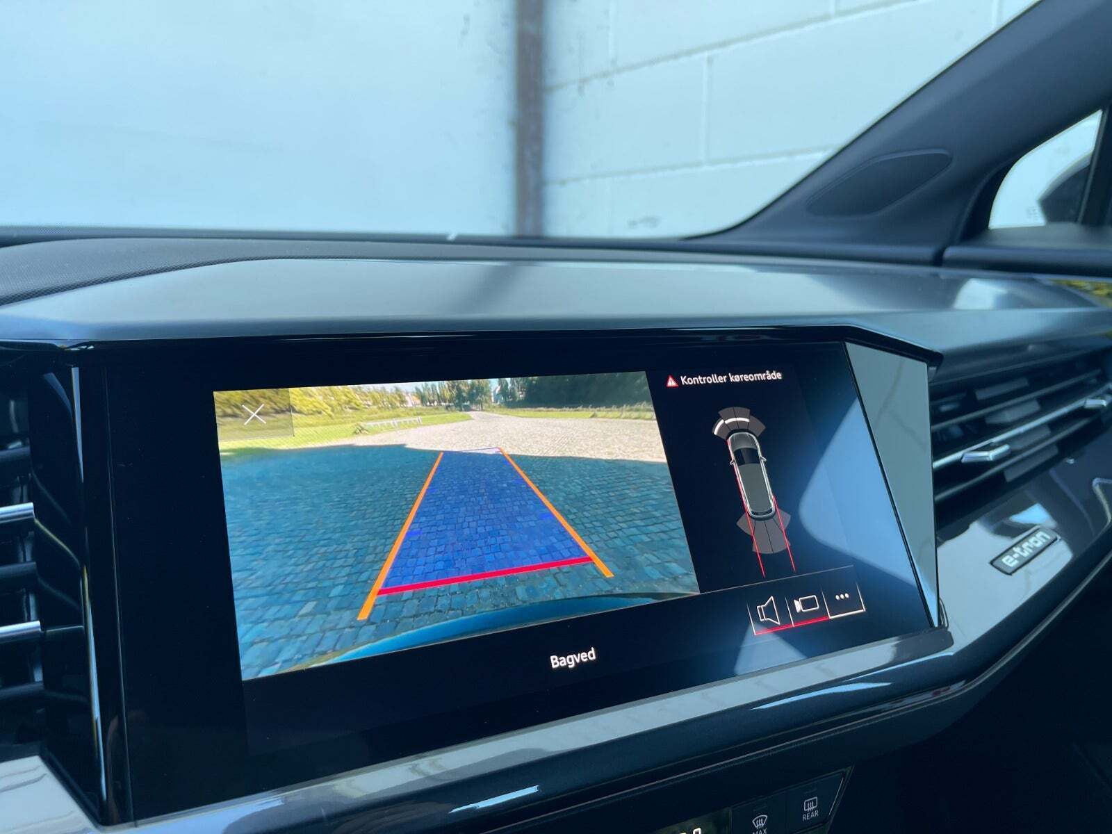 Sort Audi Q4 e-tron fra 2021