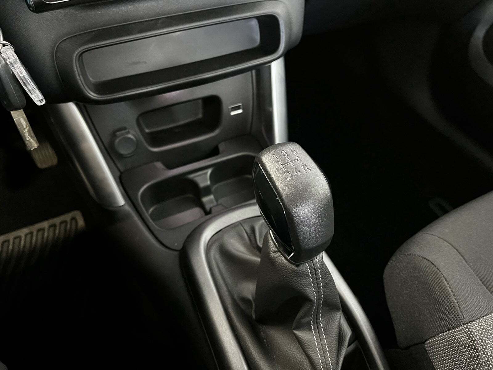 Orange Citroën C3 Aircross fra 2018