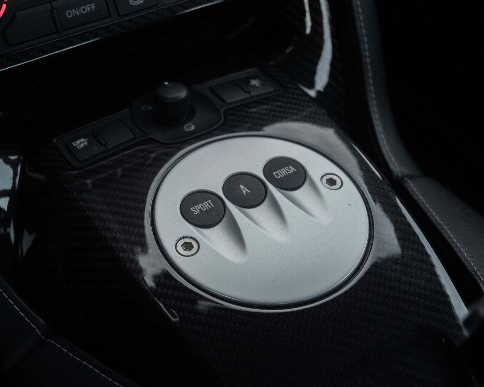 Sort Lamborghini Gallardo fra 2009