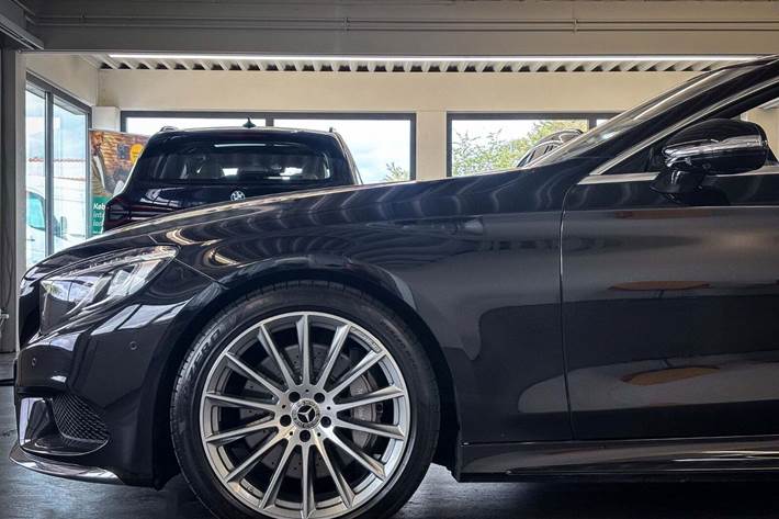 Sort Mercedes S500 fra 2016