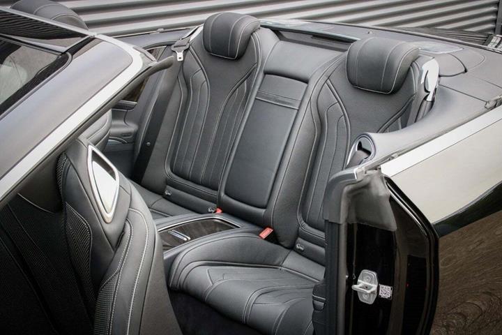 Sort Mercedes S500 fra 2016