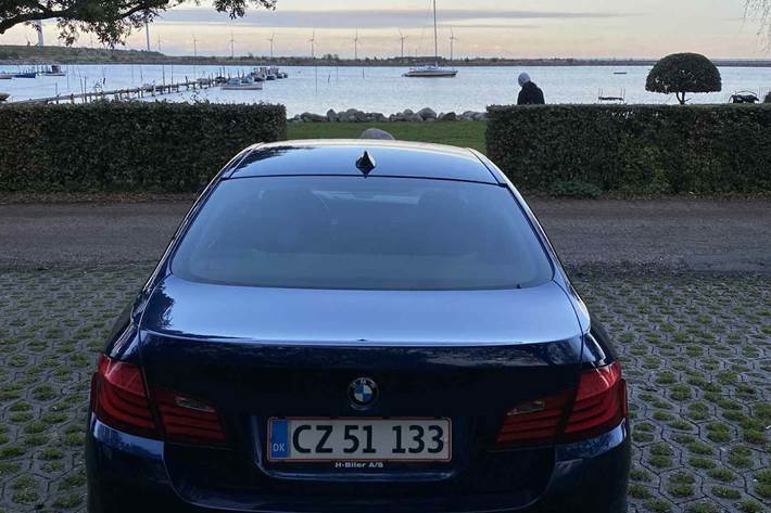 Blå BMW 501 fra 2010