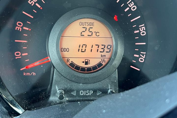Grå Toyota Aygo 1,0 fra 2014