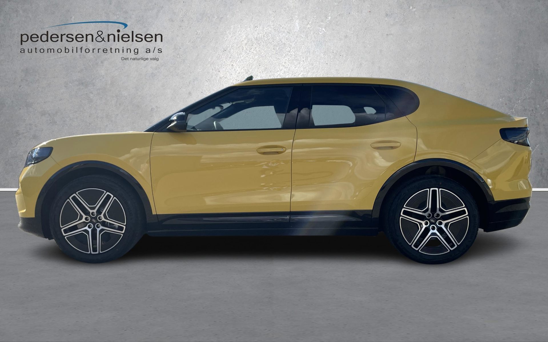 Ford Capri Capri Premium AWD UR 79 kWh (340 HK) SUV AWD IDM