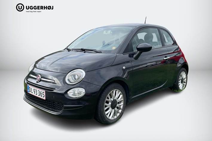 Sort Fiat 500 fra 2017 set udefra