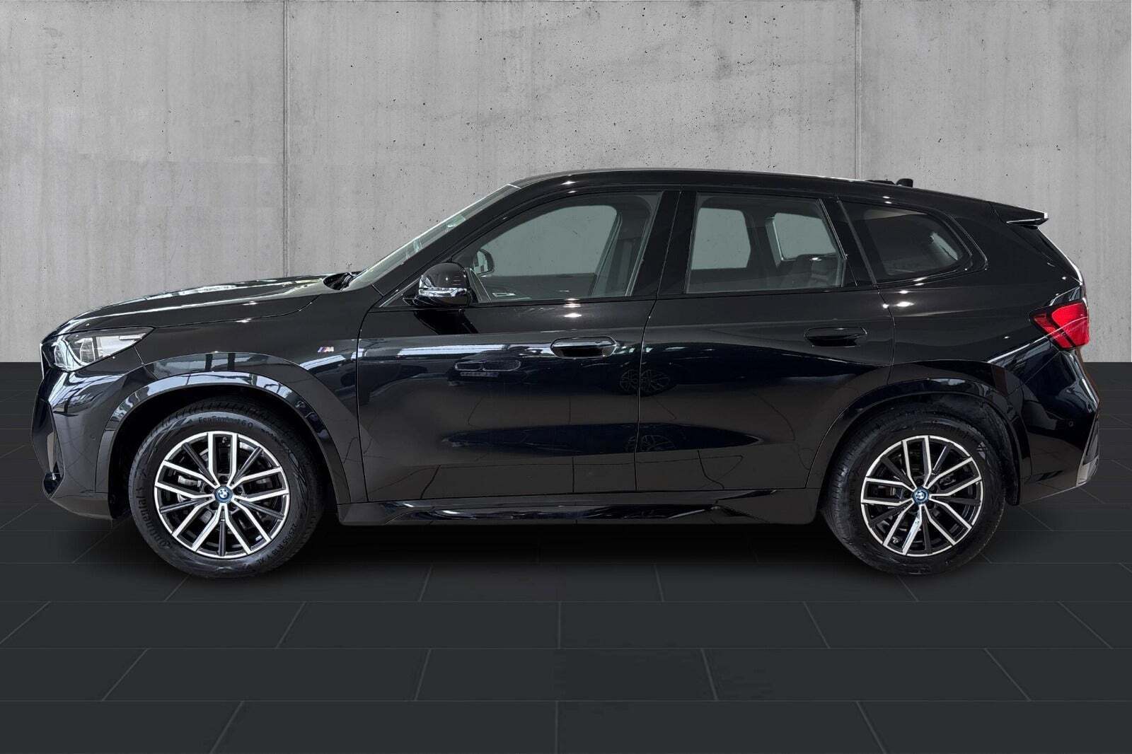 BMW iX1 xDrive30 M-Sport