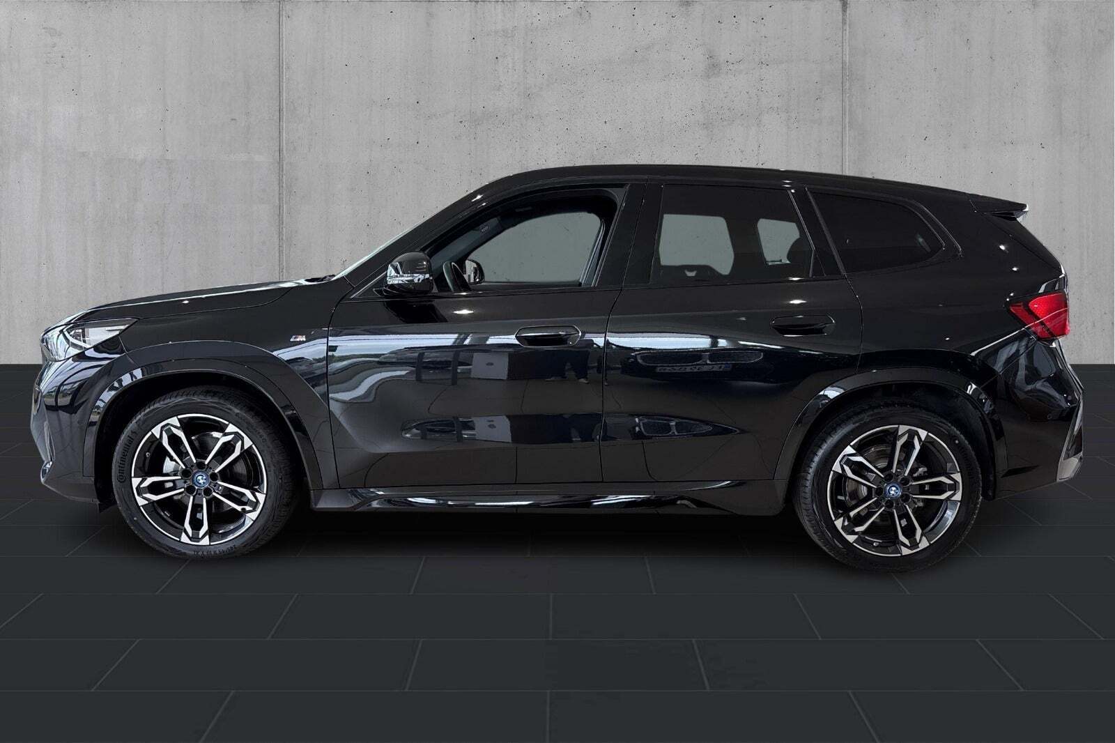 BMW iX1 eDrive20 M-Sport