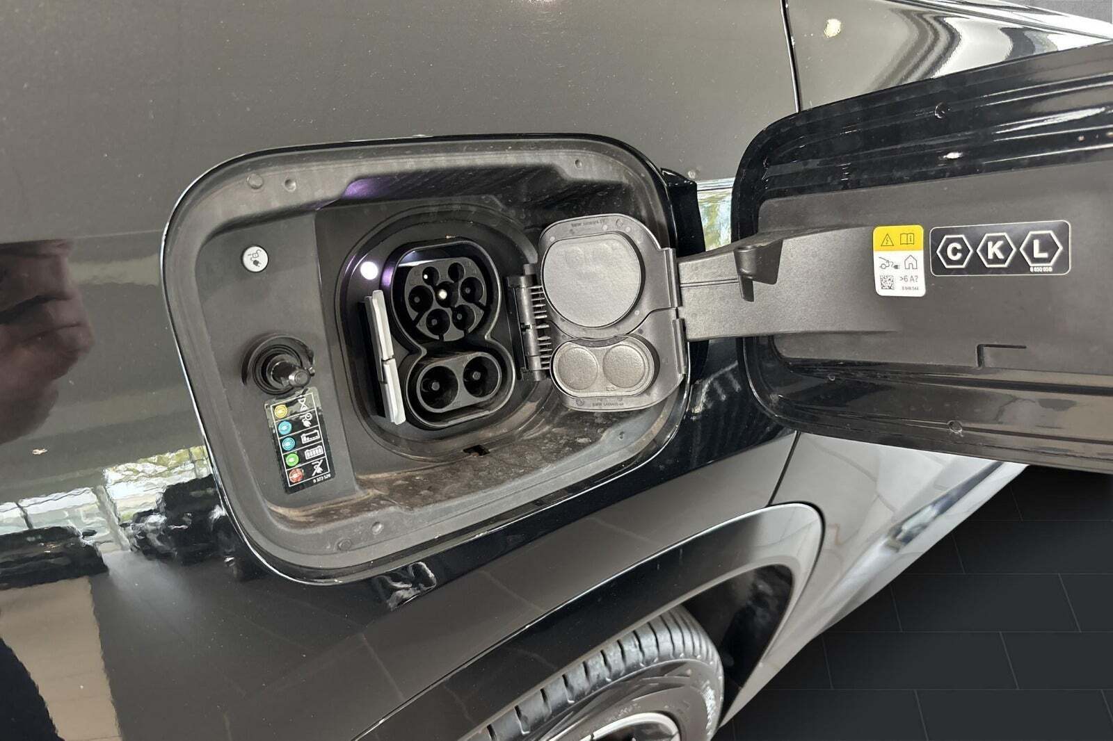 Sort BMW iX1 fra 2024