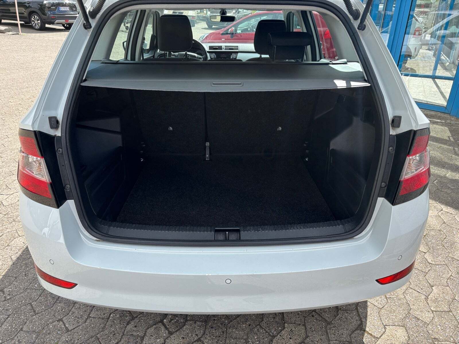 Hvid Skoda Fabia fra 2019