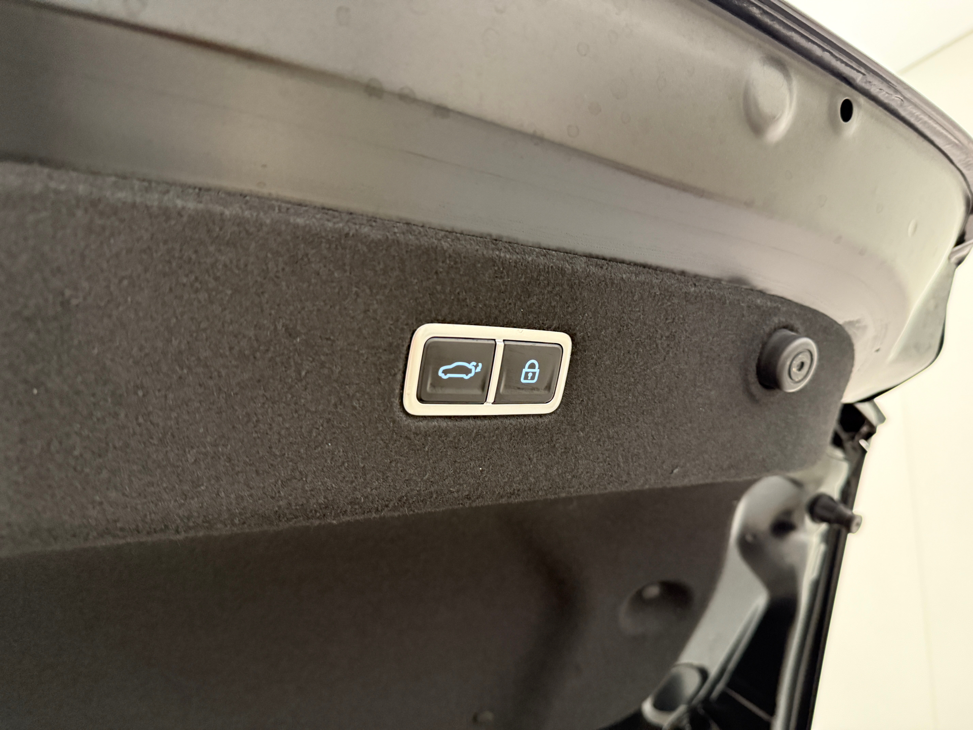 Sort Hyundai Ioniq 6 fra 2023