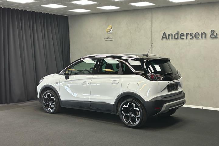 Hvid Opel Crossland fra 2021