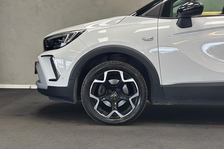 Hvid Opel Crossland fra 2021