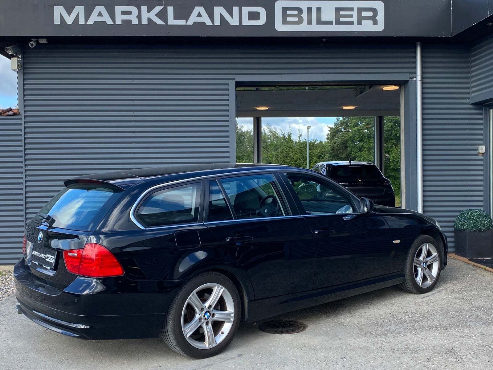 Sort BMW 316d fra 2011